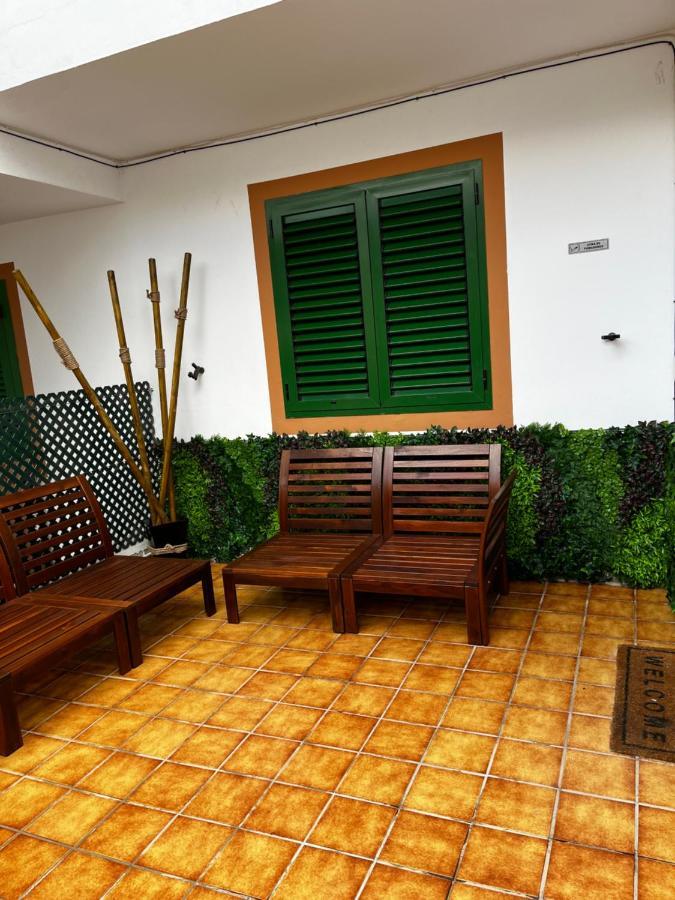 Cozy Apartment In Centric Area At Caleta De Fuste With Air Conditioner Eksteriør billede