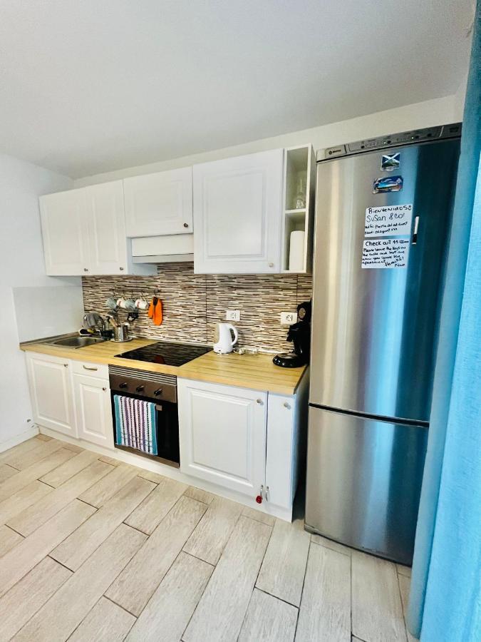 Cozy Apartment In Centric Area At Caleta De Fuste With Air Conditioner Eksteriør billede
